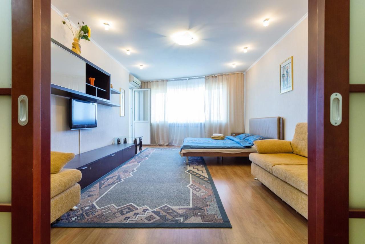 Apartments On Darnitsa Kiev Habitación foto